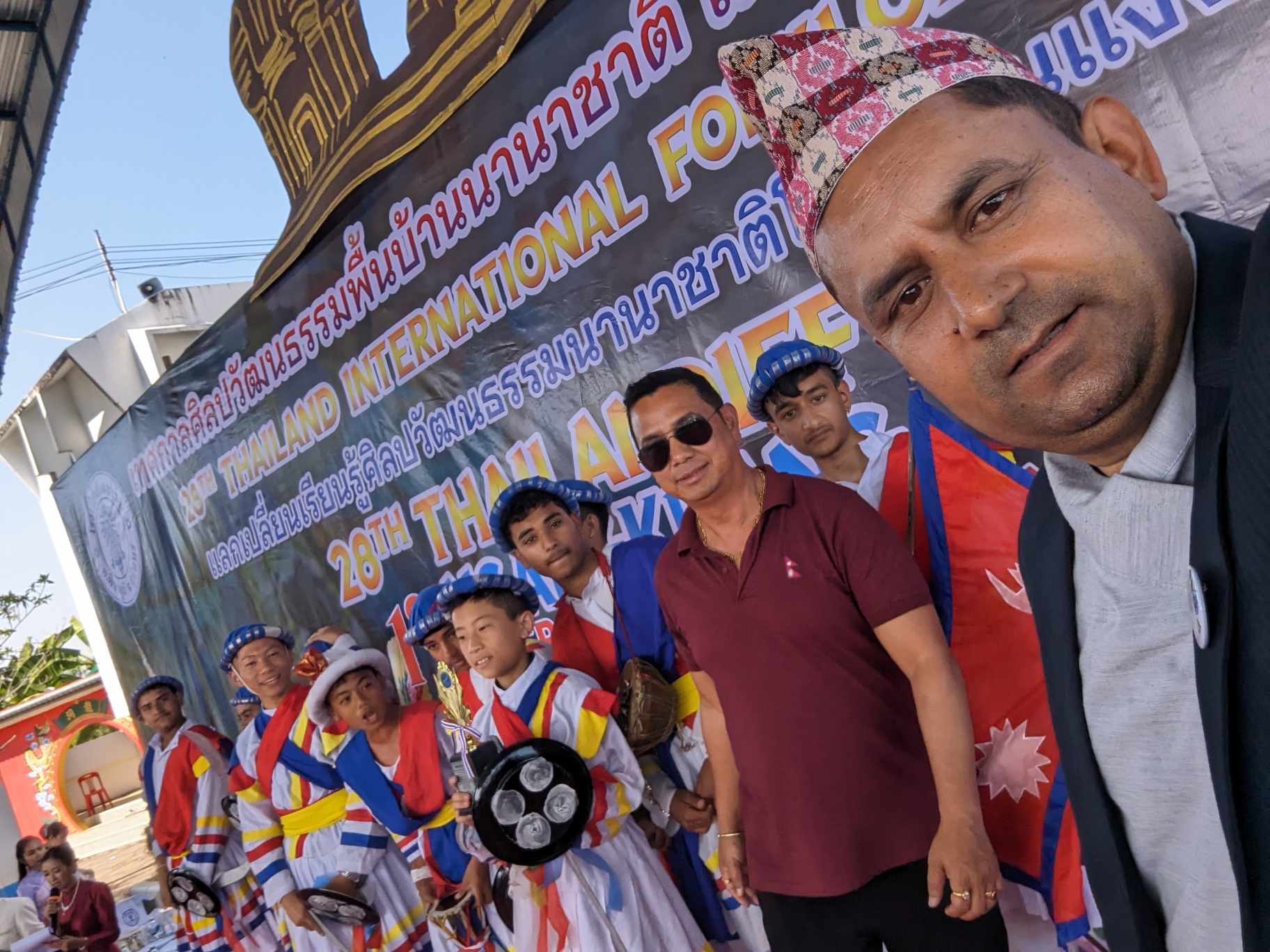 No description available.