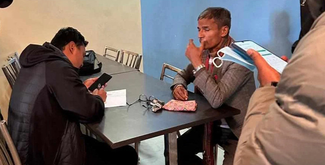 जीतपुर सिमरा उपमहानगरका वडाध्यक्ष कार्की पाँच लाख घुससहित पक्राउ