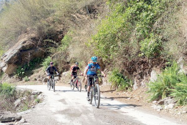 एक महिनामा ३० हजार एक सय ९९ विदेशी पर्यटकले अन्नपूर्ण क्षेत्रको भ्रमण गरे