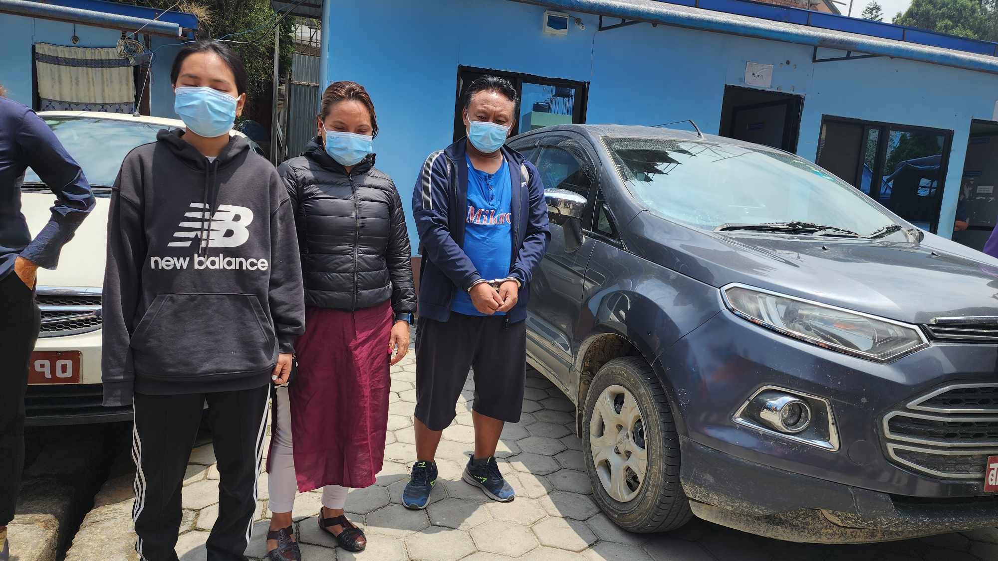 अमेरिका पुर्याउने आशा दिदै १० जना नेपालीलाइ केन्यामा बन्धक बनाएर राख्ने तीन जाना प्रकाउ