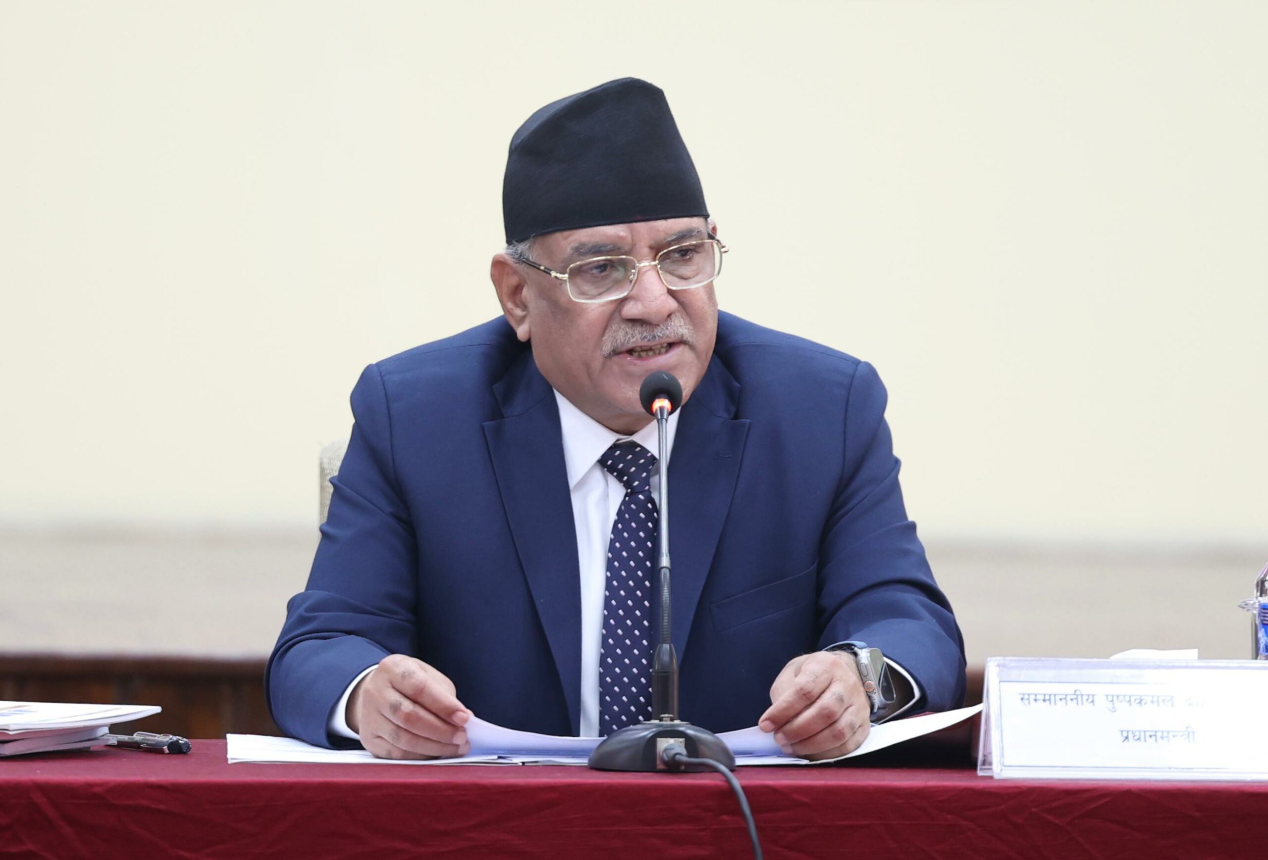 प्रधानमन्त्री पुष्पकमल दाहालले आज प्रमुख प्रतिपक्षी दल नेपाली कांग्रेससँग संसद अवरोध खुलाउने विषयमा छलफल गर्दैछन्। शुक्रबार बेलुका नै यो छलफलको तयारी भए पनि अन्तिम समयमा स्थगित भएको थियो।