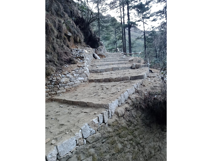 सगरमाथा पदमार्गको सुधारले पर्यटन आवागमन सहज बनायो