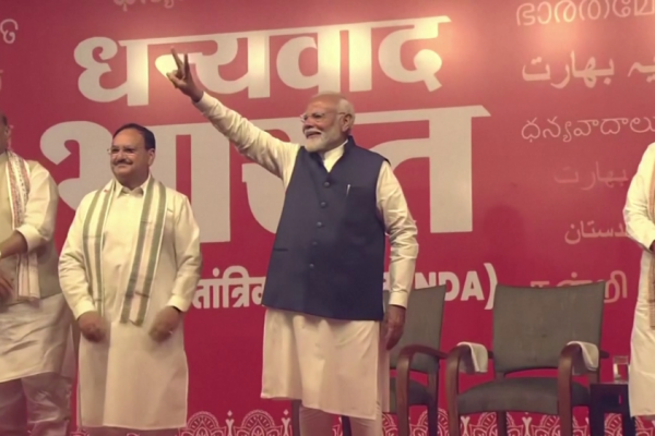 भारतीय प्रधानमन्त्री मोदीको शपथ एक दिन पछि धकेलियो