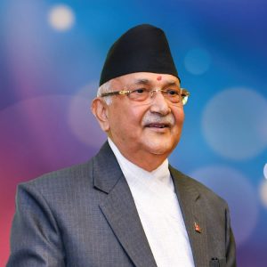 नवनियुक्त प्रधानमन्त्री केपी शर्मा ओलीले पद तथा गोपनीयताको शपथ लिँदै