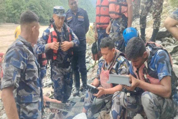 चितवन त्रिशूली बस दुर्घटना: हराएका यात्रुहरूको खोजी कार्य अझै जारी