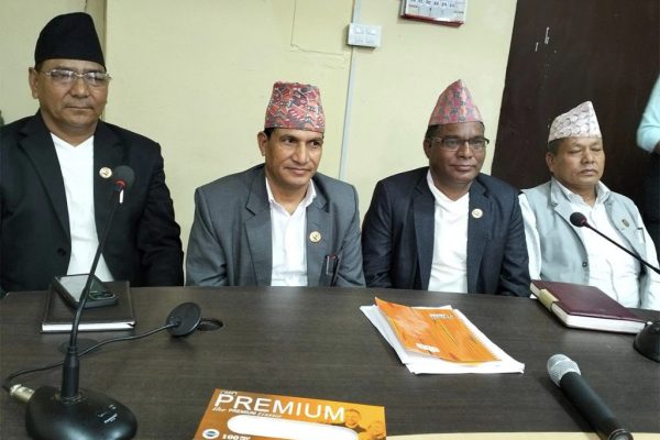 कर्णाली प्रदेश सरकारमा सहभागी नेकपा माओवादी केन्द्रका चार मन्त्रीहले राजीनामा दिए