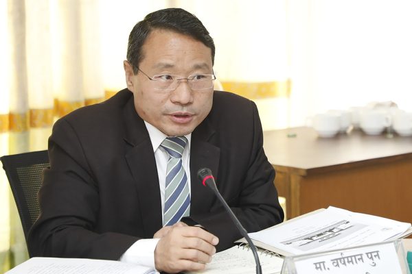 गभर्नरले फरक व्यवहार देखाए- पुर्व अर्थमन्त्री पुन