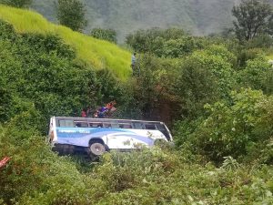 डोटी बस दुर्घटना: १६ घाइते, एकको अवस्था गम्भीर