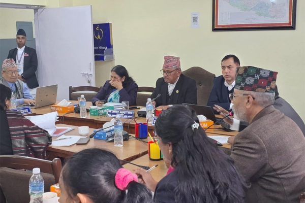 बैठकमा निरन्तर उपस्थित हुनू – Online Khabar