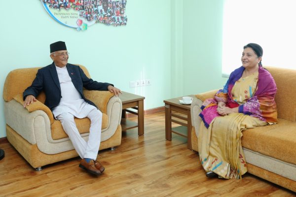 केपी शर्मा ओली –भण्डारी वार्ता: सहमतिबाटै अघि बढ्ने एमाले नेतृत्वको निष्कर्ष