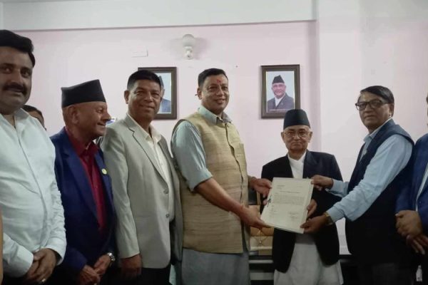 बागमती प्रदेशको मुख्यमन्त्रीमा कांग्रेस नेता इन्द्रबहादुर बानियाँले गरे दाबी