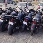 रौतहटमा १५ मोटरसाइकलसहित अवैध सामान बरामद